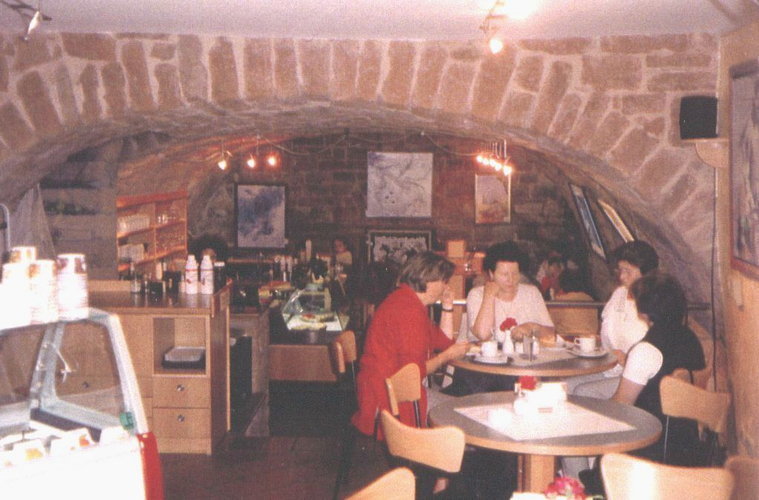 Weinlokal, Keller, Gewölbe, Café, Kaffeehaus 'Vinothek / Partyraum im