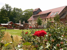 Gut Gutshof Restaurant Scheune Gut Neu Sacro In Forst Lausitz Spree Neisse Landkreis Fur Feier Hochzeit Geburtstag Tagung Ausstellung Konzert In Forst Lausitz